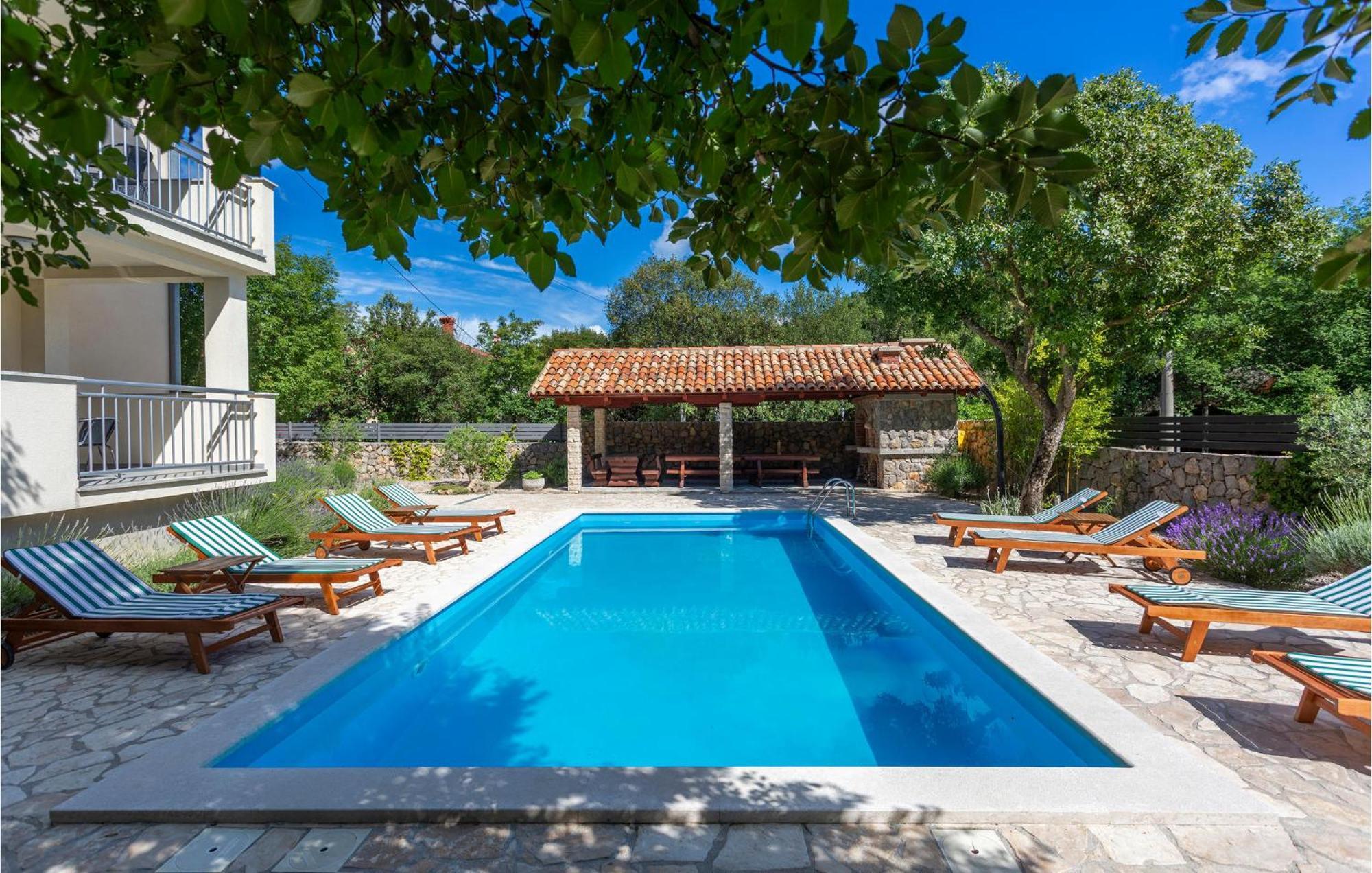 Beautiful Apartment In Pinezici With Wifi Extérieur photo