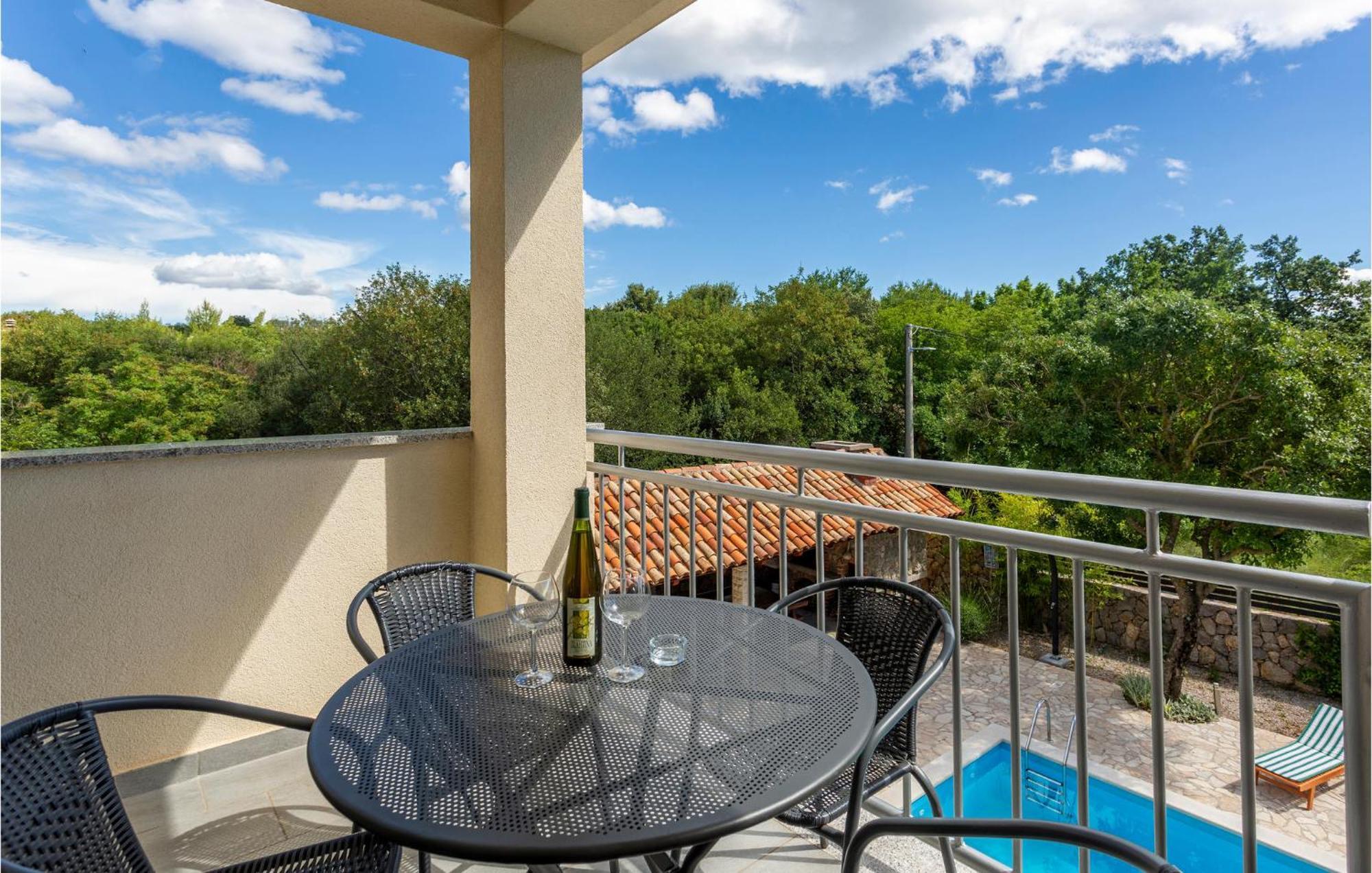 Beautiful Apartment In Pinezici With Wifi Extérieur photo