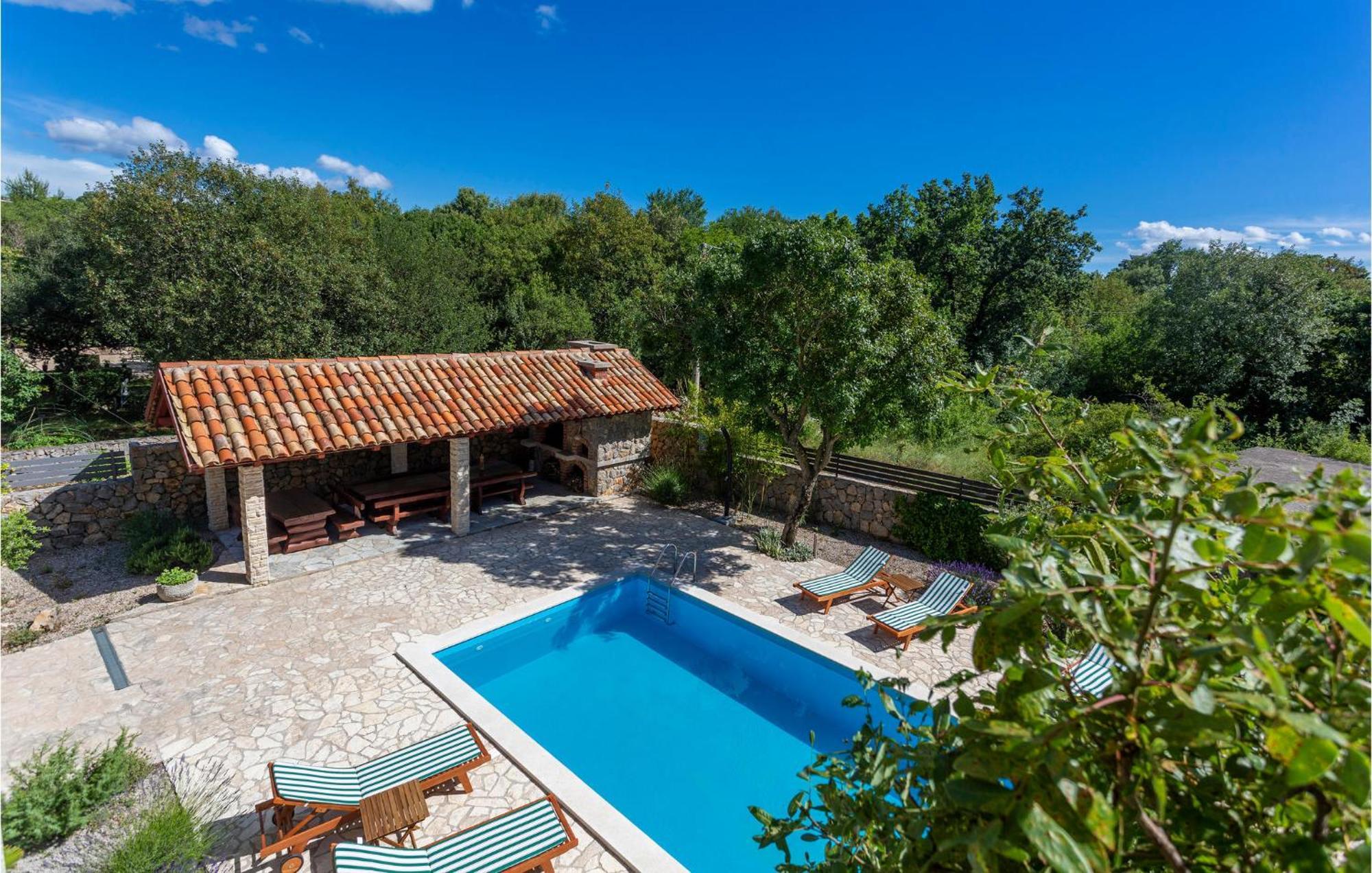 Beautiful Apartment In Pinezici With Wifi Extérieur photo